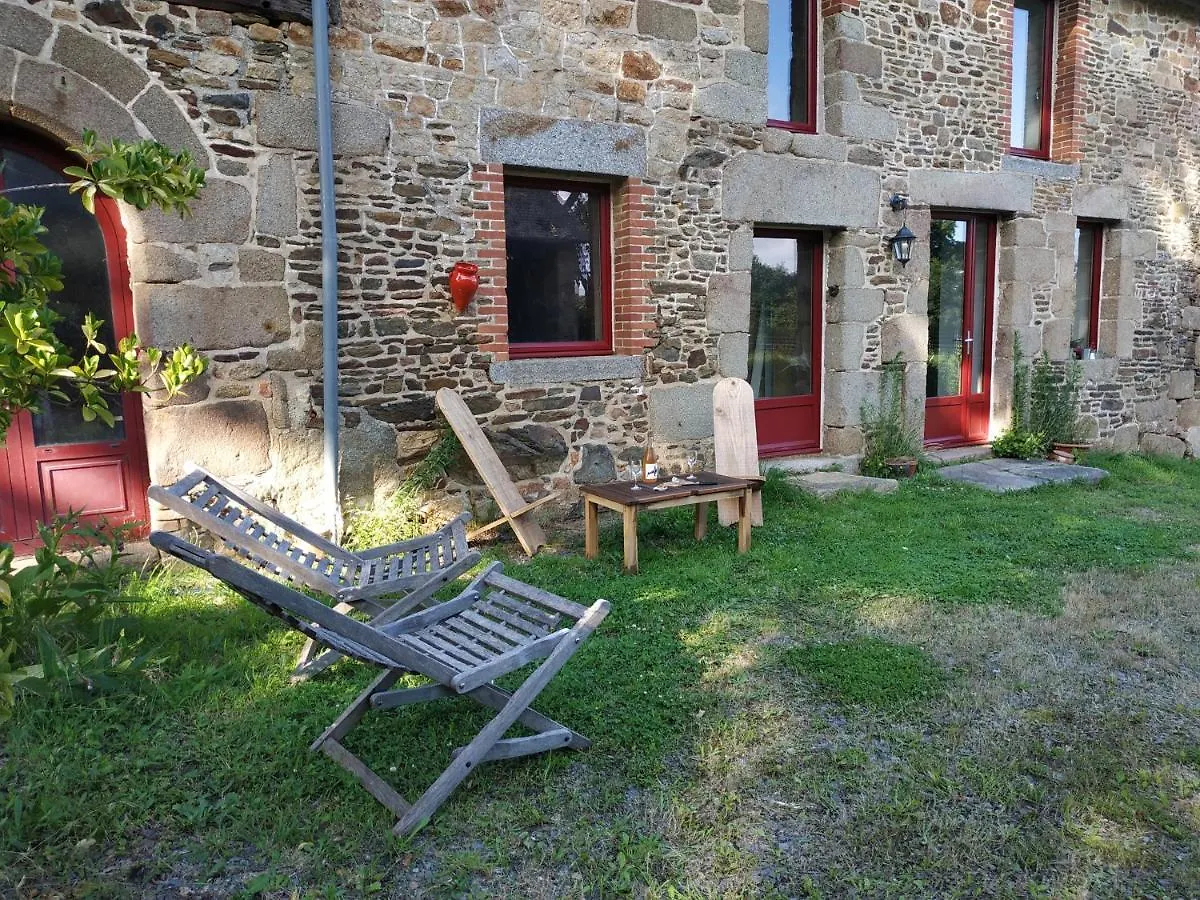 Hébergement de vacances La maison à Jean Val-Couesnon France